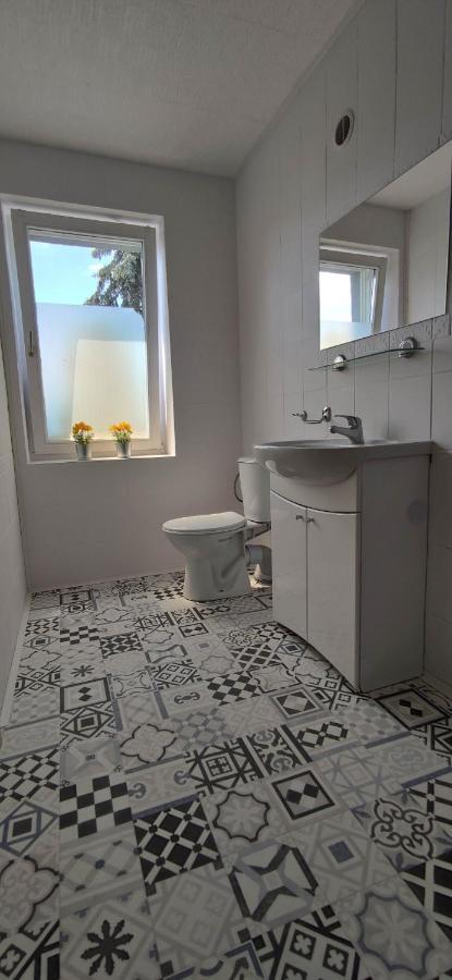 Homestay Tanie Spanie Na Naramowicach- Zameldowanie Bezobslugowe - Poznan